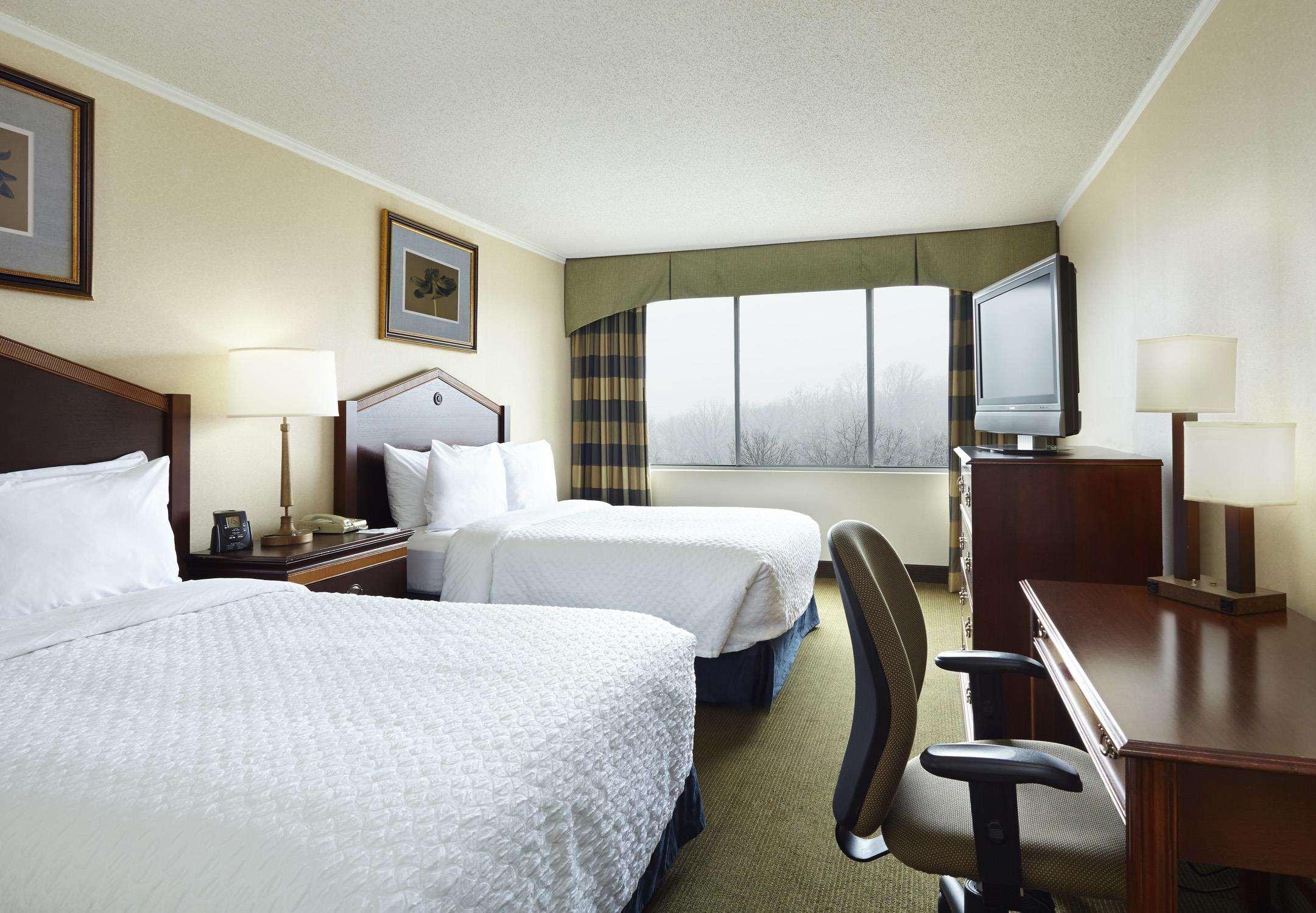 Embassy Suites By Hilton Baltimore At BWI Airport Linthicum Exterior photo